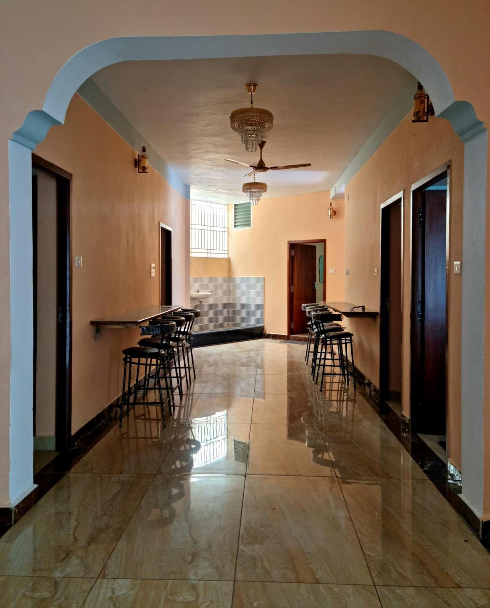 La Villa Pondi Cherie Centertownbeachauroville Pondicherry Dış mekan fotoğraf